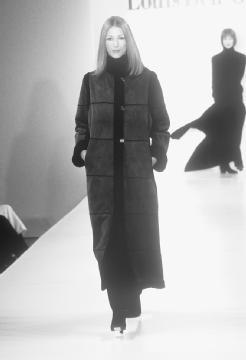 Louis Dell'Olio, fall 1999 fur collection. © Fashion Syndicate Press.